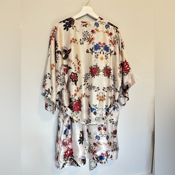 Zara Women's Floral Satin Kimono Robe - Cream and Multicolor - Picture 8 of 10